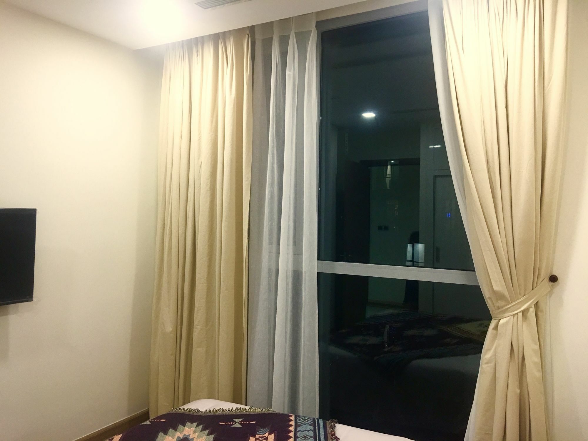 Christine S Saigon Apartment Хошимин Екстериор снимка